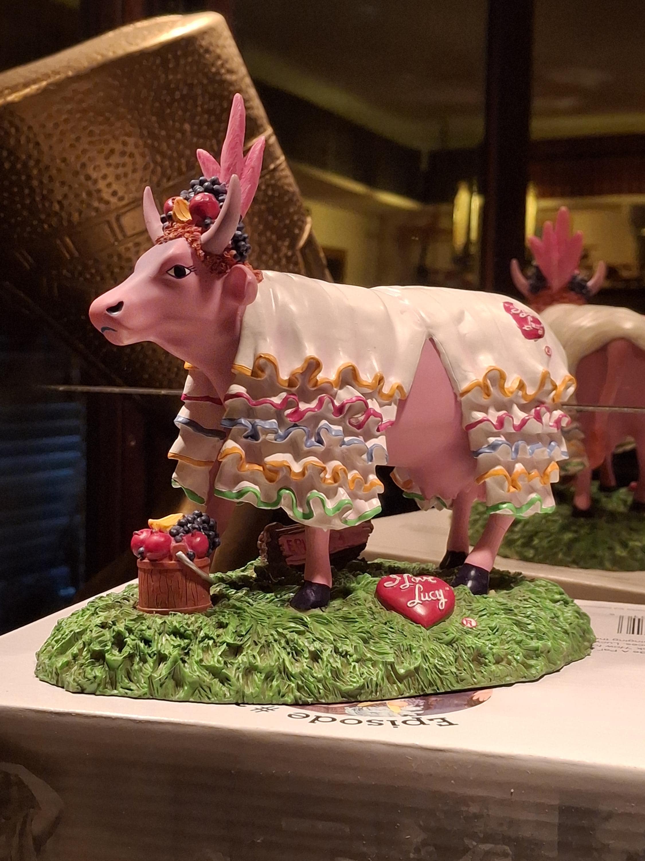 Vintage Cowllectibles I Love Lucy Episode 3 Limited Edition Cow