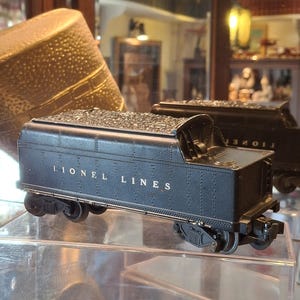 Vintage 1950&#39;s Lionel Model Trains O Scale 6466WX Coal Tender