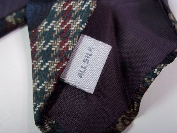 Van Heusen 417 Art Deco Silk Necktie - image 3