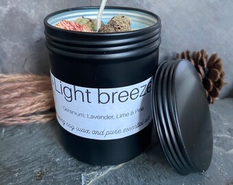 Light breeze aromatherapy scented geranium, lavender, lime & pine essential oil soy wax candle 200ml chemical and toxin free