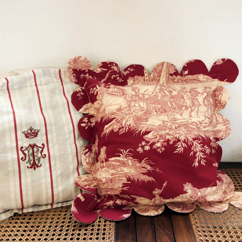 Cushion Cover French Toile De Jouy Scalloped Edges. Etsy