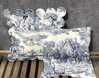 Housse de coussin en toile de Jouy, bords droits.