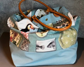 Bag in thick canvas. Decor curiosity cabinet.