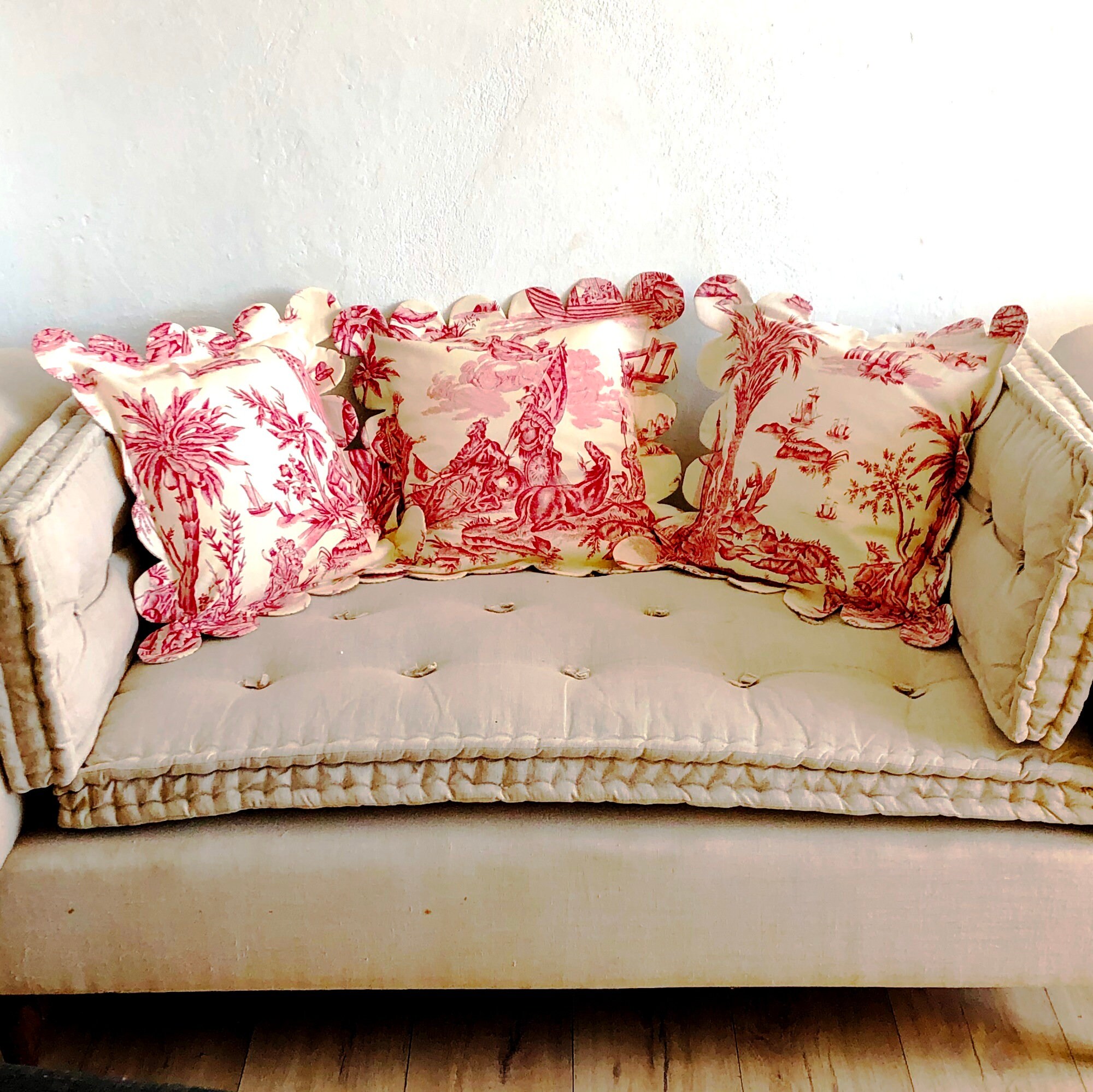 Cushion Cover, French Toile De Jouy, Scalloped Edges, Bordeaux. - Etsy