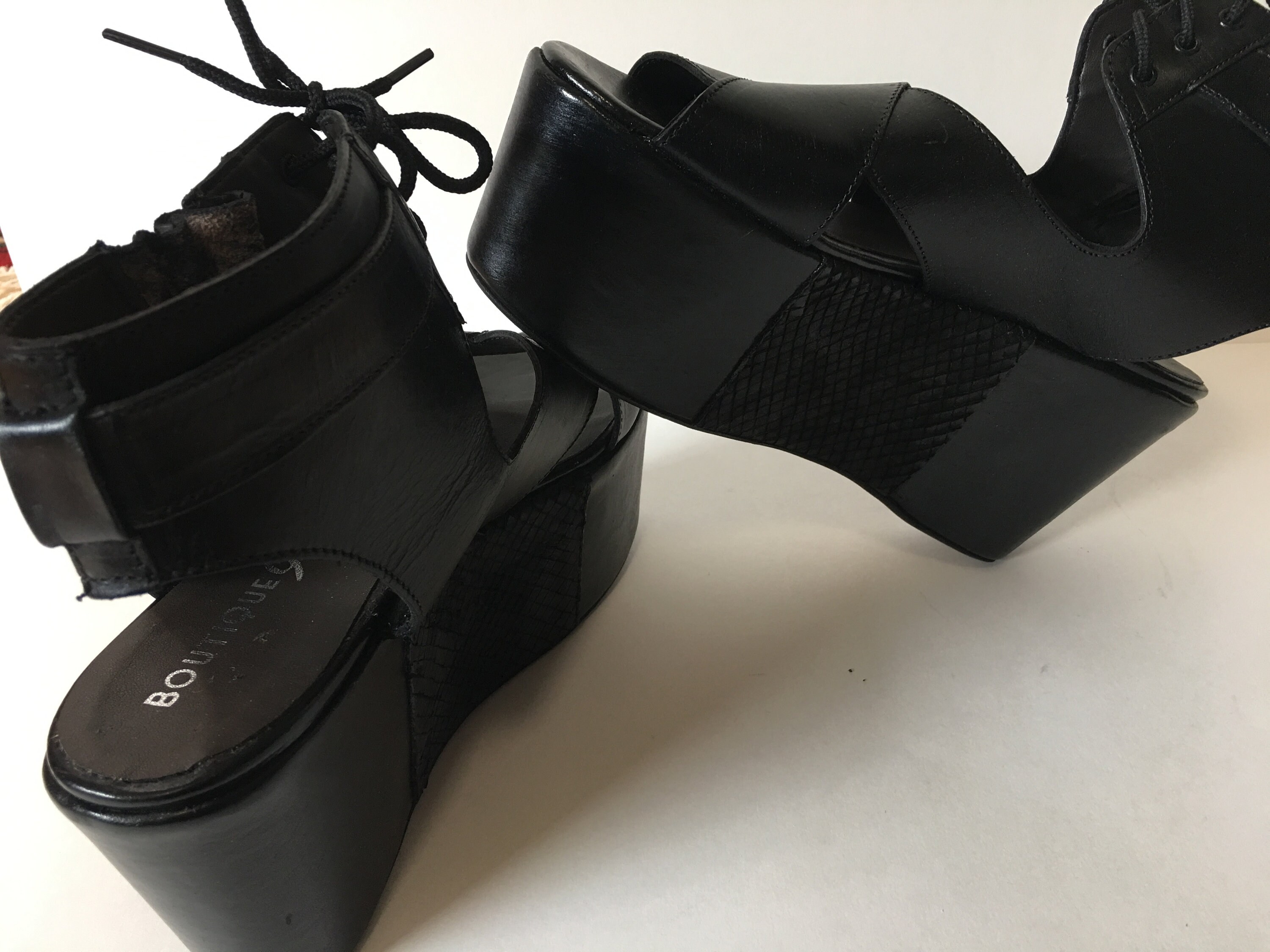 Shoes Vintage Black Platform Sandals ~ Feature a 3 1/2 Inch