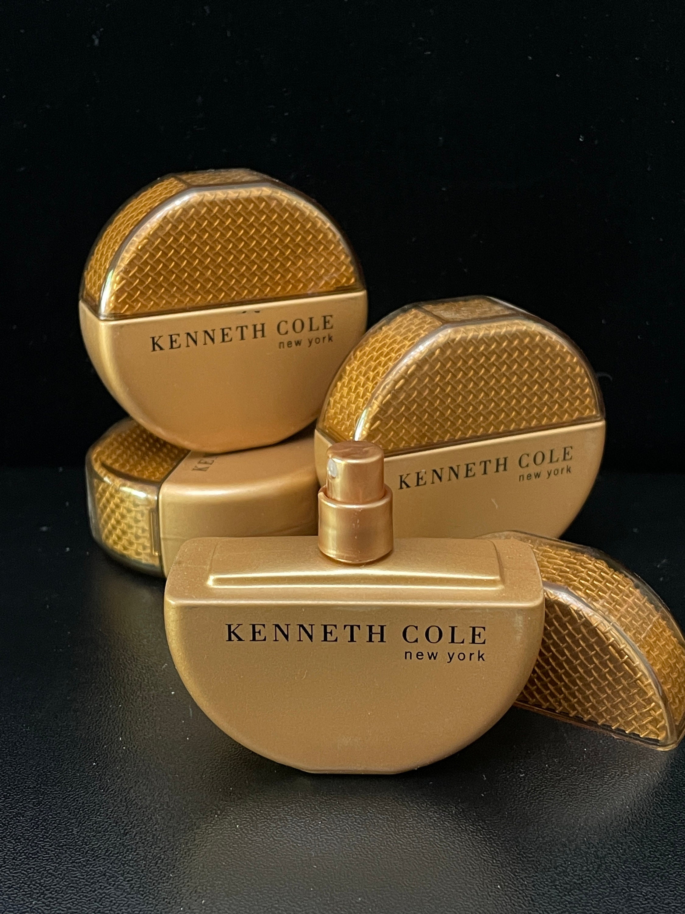 Kenneth Cole Women's Mini Spray, New: 0.5 oz A brand-new, unused, unopened, undamaged item. Great Find For Any KC New York Perfume lover. Kenneth Cole Women's Mini Spray, New: 0.5 oz A brand-new, unused, unopened, undamaged item. Great Find For Any KC New York Perfume lover.