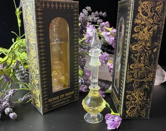 Krishna Musk, Fragrance The perfume is a bouquet of several essential oils predominant, sandalwood and the warm, spicy and heady musk.