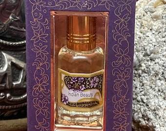 Fragrance Indian Beauty, A blend with a hint of Sandalwood, ah the breeze and scent of the markets in India.