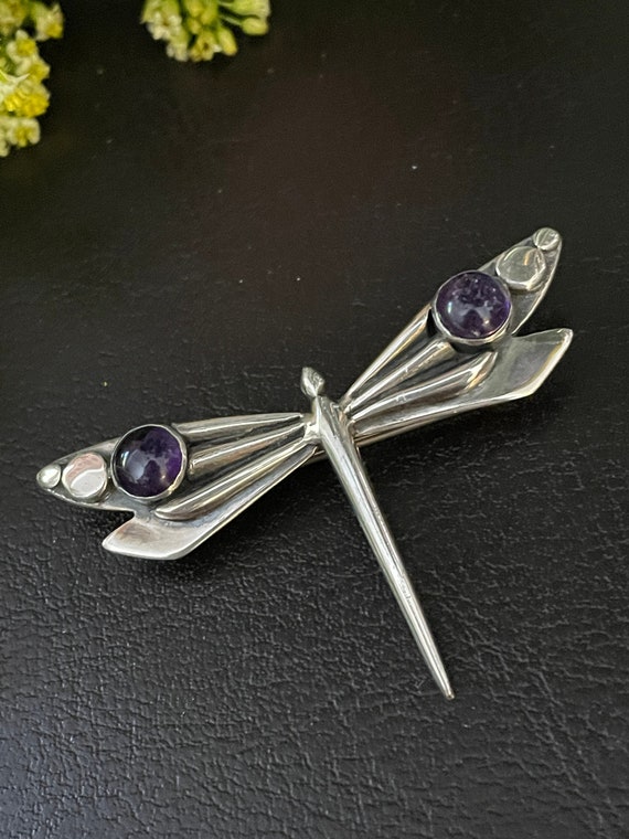 Pin, Brooch Pierced Sterling Silver Dragonfly, Amethyst Cabochon
