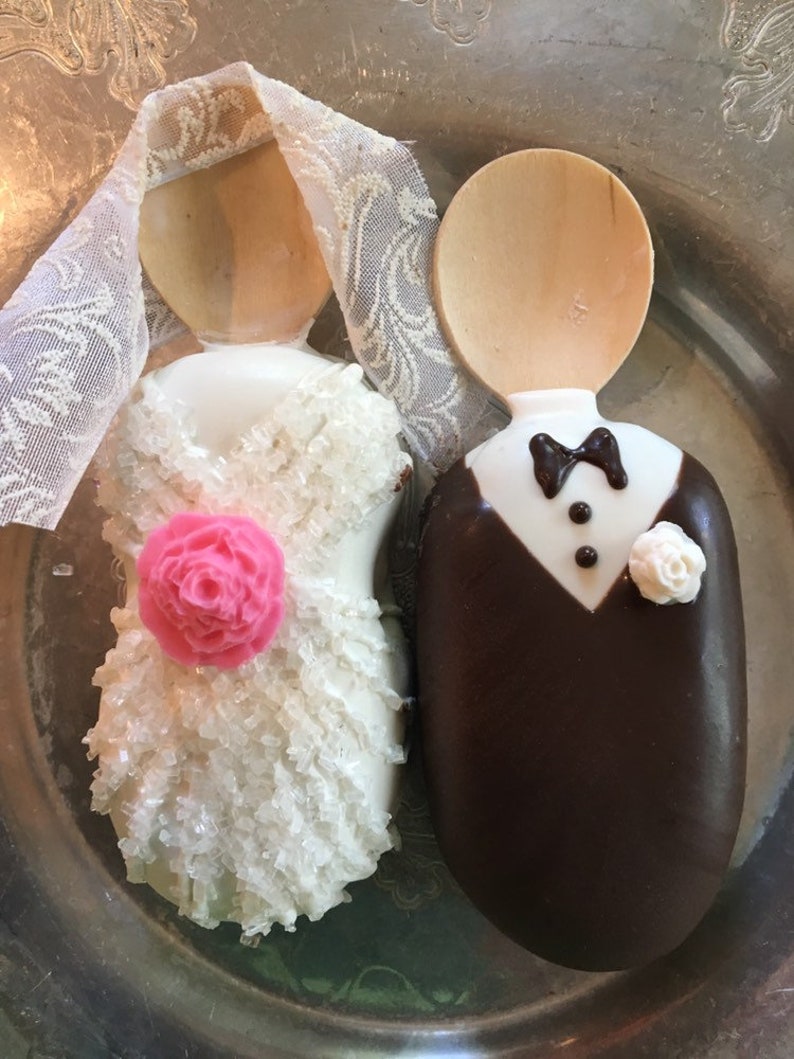 BRIDE GROOM and Wedding Party Cakesicles/cake pops Etsy