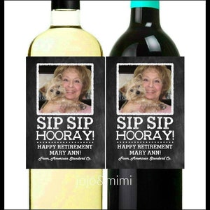 Spersonalizowana etykieta na wino z napisem „SIP SIP HOORAY” do wydrukowania na emeryturę, tablica kredowa, plik cyfrowy, etykieta na butelkę wina na imprezę emerytalną