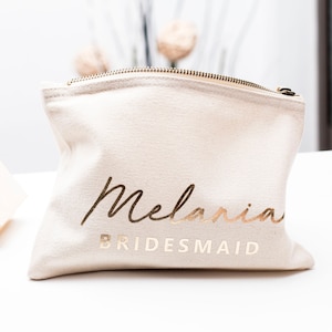 Bridesmaid Gifts Ideas, Personalized Travel Makeup Bag, Maid of Honor Gift Bag, Custom Make up Pouch, Monogrammed Gifts, Gold Bridesmaid Bag