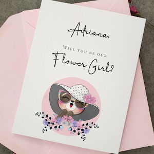 Serez-vous notre carte de proposition de demoiselle d'honneur, personnalisée avec le nom de la carte de demoiselle d'honneur avec une jolie carte d'illustration pour enfants en dessin animé violet