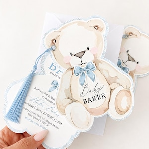 Zaproszenie na baby shower z misiem, wycinane z napisem „We Can Bearly Wait” z frędzlami, spersonalizowana niebieska lub różowa posypka dla dziecka, koperty