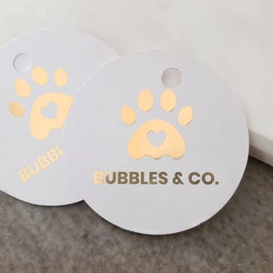 Aangepaste logotags, aangepaste bedrijfstags, ronde aangepaste tags, gepersonaliseerde aangepaste logotags voor bedrijven, aangepaste logo-brandingtags, verpakkingslabel