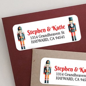 Kerst adreslabels Stickers gepersonaliseerd met notenkrakers, aangepaste vakantie familie retouradreslabels, rode aangepaste namenlabels
