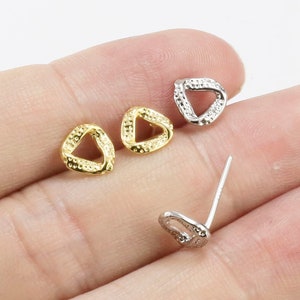 Twisted Triangle Ear Posts, Hammered Earring Studs, Earring Findings, Jewelry Supplies, Real Gold Plated - GS139 GS140