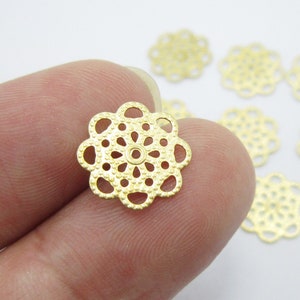 Brass Charms - Brass Flower Charm, Earring Connector - 12.3x0.6mm - Brass Earring Findings - Jewelry Making - R1410