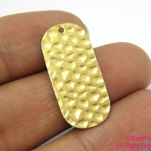 Oval Rectangle Earring Charms, Hammered Brass Pendant, 28x13mm, Earring Findings, Jewelry making - R401