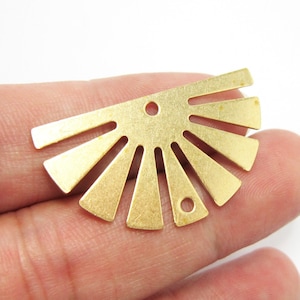 Half  Sun Earring Charms, Sun Connector For Jewelry Making, Brass Fringe Charm, Earring Findings, 35x19.6mm - R1051