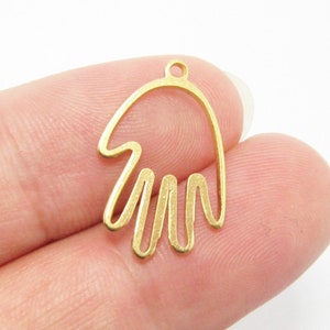 Small Hand Earring Charms, Brass Hamsa Hand Charm, 20.4x13.5mm, Necklace Pendant, Earring Findings, Brass Charms For Jewelry Making - R1064