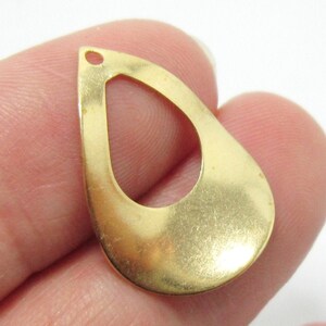Teardrop Earring Charms, Wavy Drop Brass Charm, Earring Findings, 23x16mm, Jewelry Making - R1322