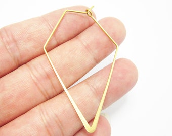 Diamond shaped Earring Wires, Hammed Earring Hooks, 52x30mm, Geometric Brass Earrings, Jewelry Making - R951