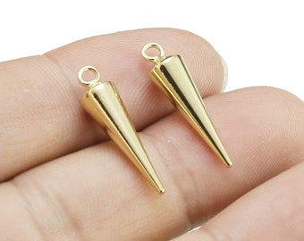 Encanto de espiga de oro, encantos de cono para la fabricación de joyas, encantos de pendientes simples, colgante de collar, hallazgos de pendientes, chapado en oro real, 24x6 mm - G205