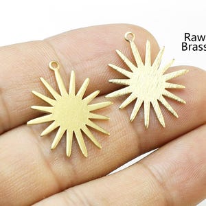 Brass Sun Charm, Textured Sun Charm, Earring Findings, Sun Necklace, DIY Ornament, Jewelry Supplies, 24.6x22.3mm -R2912