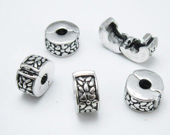 Dainty flower Stopper beads, Clip Lock Beads, Silver tone, Daisy metal beads, European Bracelet Beads, Jewelry Making - DS09