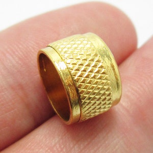 10pcs Brass End Caps, 11.5x8mm, Leather Bangle Ends, Barrel Cord End, Memory Wire Bracelet Making - R1166