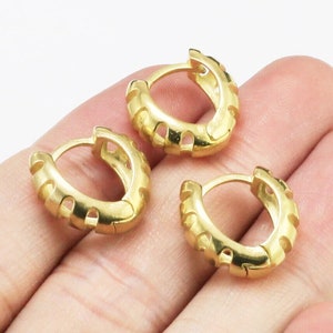 Round Earring Hoops, Hollow Line Earrings, Brass Earrings, Brass Leverbacks, 15mm, Earring Supplies - R1015