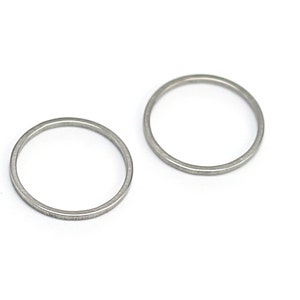 May include: Two silver metal rings, one slightly larger than the other, are shown on a white background.