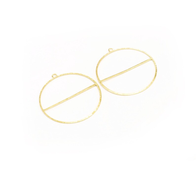 Round Circle Charm, Earring Connector, Raw Brass Findings, Hammered / Textured, 41x38mm, Necklace Pendant, Jewelry Supplies -R495 R1932 image 5