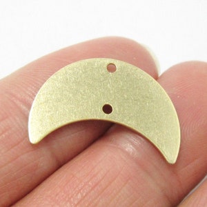 Crescent Moon Connector, Moon Phase Earring Charms, Jewelry Making, Earring Findings, 22x15x0.5mm - R1200