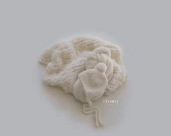 Cream Ivory Chunky blanket wrap bonnet extra long newborn photography baby pom detachable