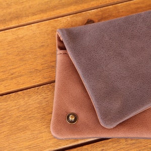 Tobacco pouch made of soft nubuck leather in dark and medium brown with patinated surface, tobacco case, rolling bag, tobacco pouch
