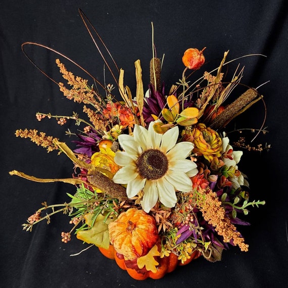 Thanksgiving Table Arrangement, Pumpkin Centerpiece, Fall Floral Arrangement, Fall Centerpiece, Pumpkin Decor, Fall Decor,Autumn Centerpiec