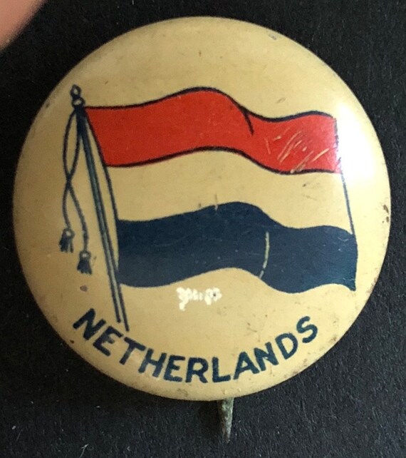 C. 1920 Pinback Button, Flag of The Netherlands - image 3