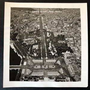 C. 1945 Aerial Photo, Champs Elysees, Panoramic View City of Paris, France no.3