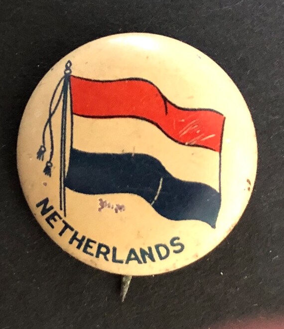 C. 1920 Pinback Button, Flag of The Netherlands - image 1