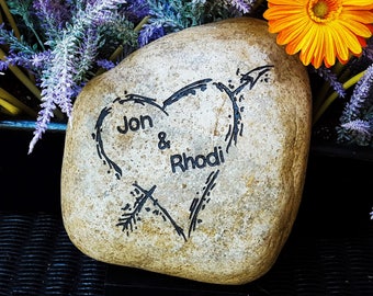 Regalo personalizado para recién casados / Regalo de boda grabado / Regalo único para pareja / God Rocks