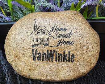 Home Sweet Home Rock / Custom Engraved Family Name Rock / Regalo personalizado para el hogar / God Rocks®