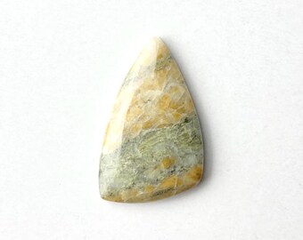 Pendentif En Quartz épidote Naturel De 29 Carats - Cabochon Chine - Neuf Avec étiquettes