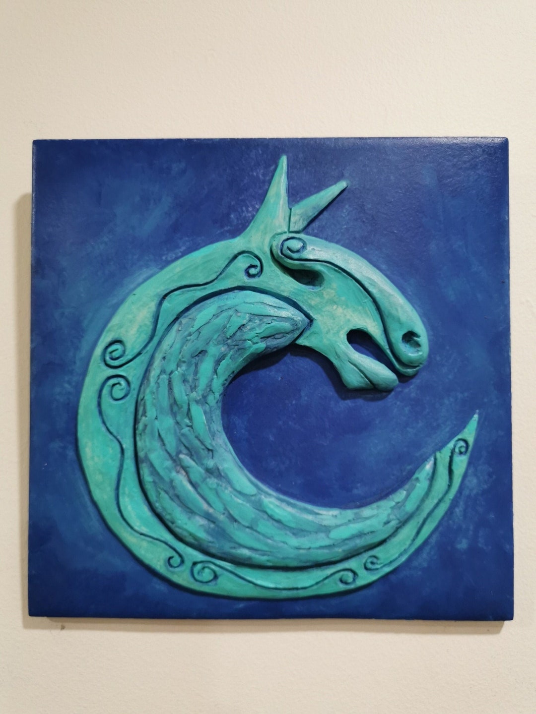Round Square Shape Horse Wall Art main image 1