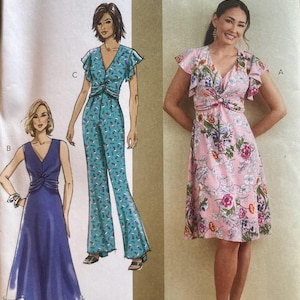 May include: A handmade wooden sign with the text "Welcome" in a playful font. The sign is painted white with a distressed finish, and features a small, decorative heart. It's designed for indoor or outdoor use.