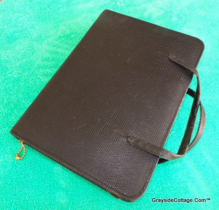 vintage vanity travel case