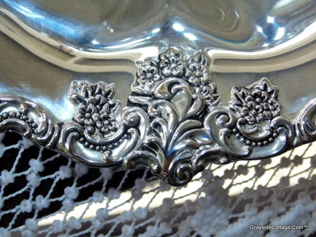 Grande Baroque Silver Serving Bowl \u2022 Wallace \u2022 Bon Bons Ice Cream \u2022 Silver Footed Bowl \u2022 Gift Boxed FREE SHIPPING! Fruit