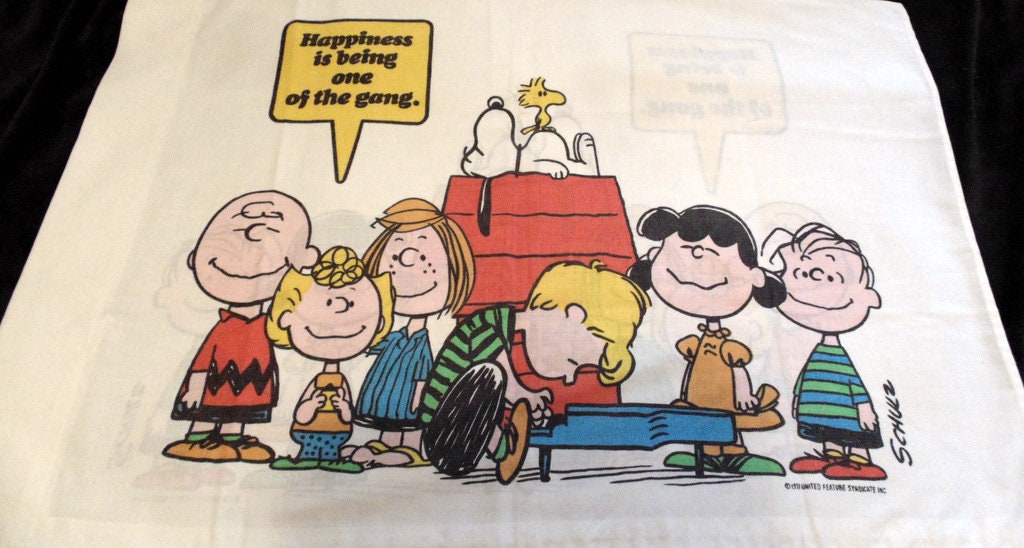 Peanuts Gang Flat Sheet with Matching Pillowslip. Featuring Charlie