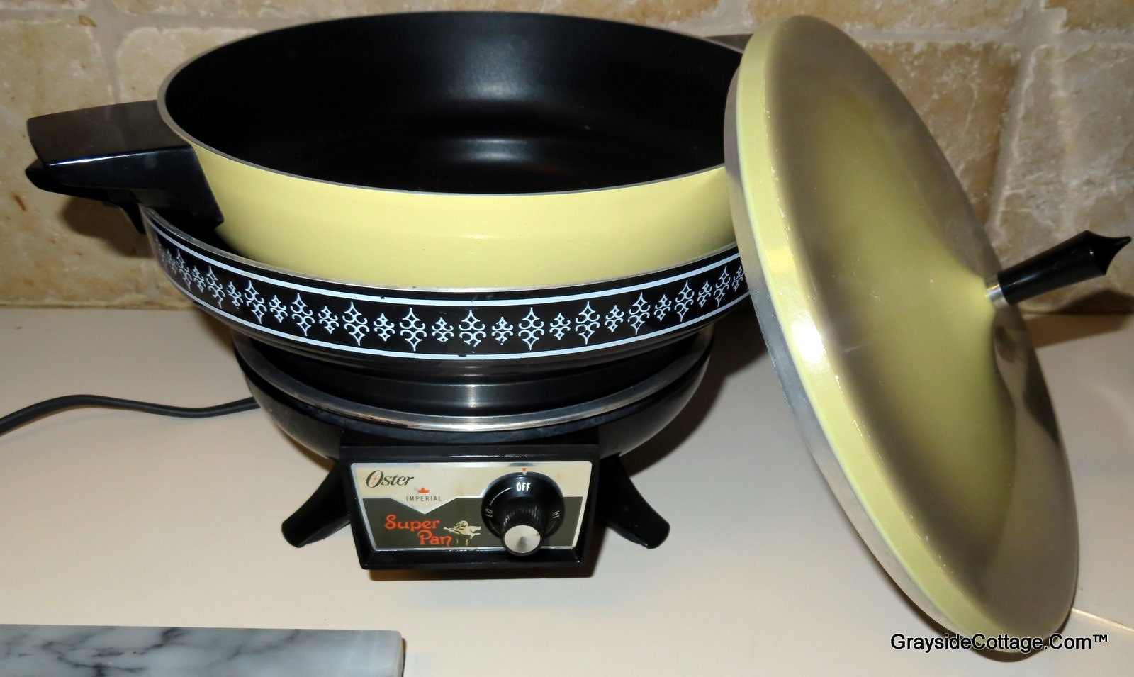 Oster Imperial Super Pan • Harvest Gold • Electric Skillet • Slow